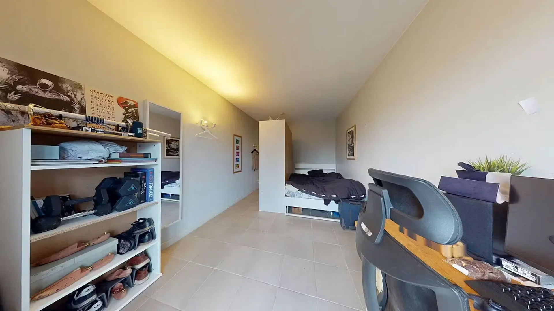 Budget-friendly student room close to campus in