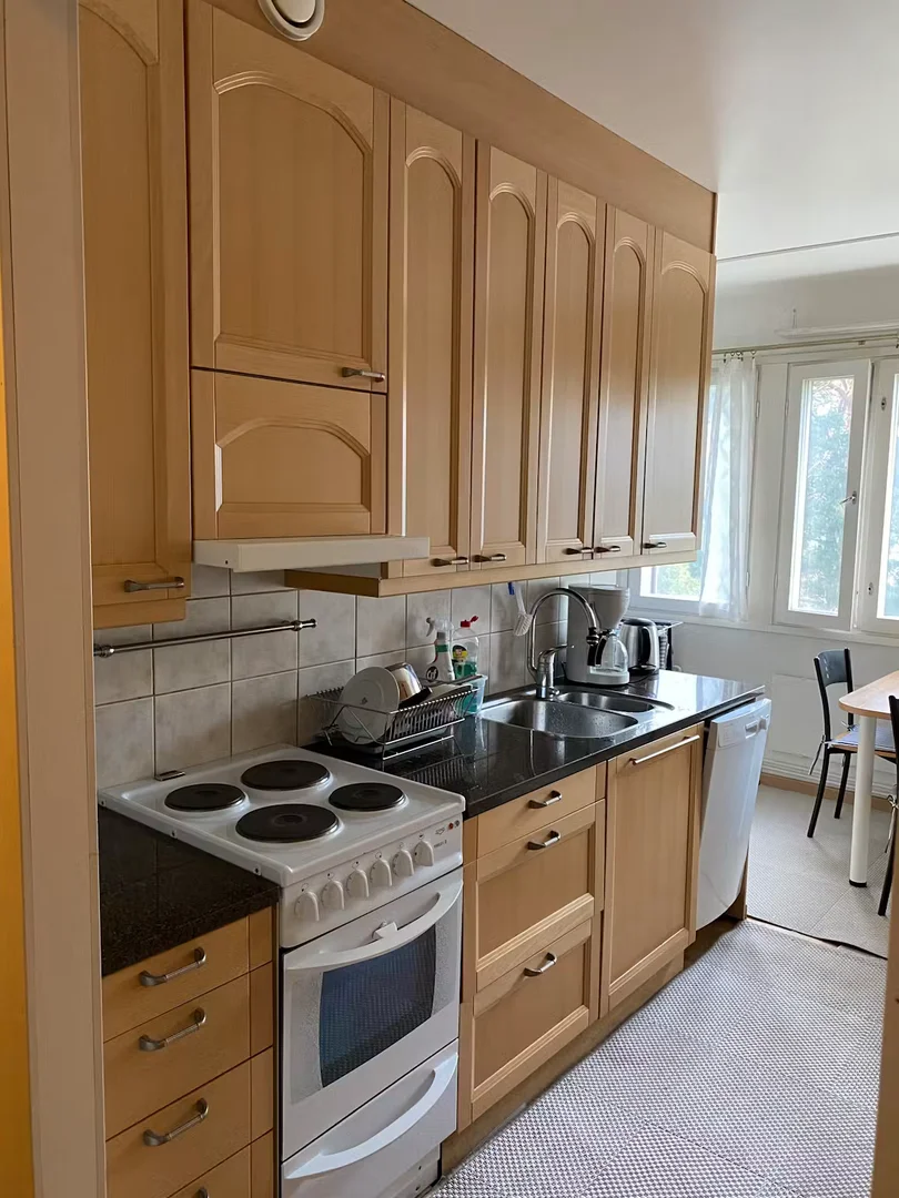 Habitación en apartamento estudiantil en alquiler en , completamente amueblado