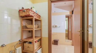 Private room at Via Giacomo Zanella, image 11 of 24
