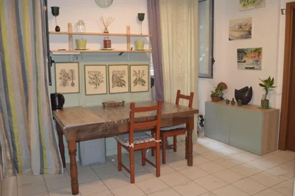 Private room at Via Giacomo Zanella, image 5 of 24