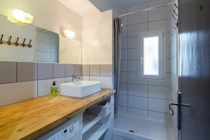 Quarto privado em Carrer d'Almiserà, imagem 11 de 14