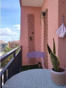 Quarto privado em Carrer d'Almiserà, imagem 7 de 14