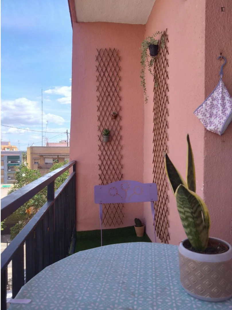 Habitación para estudiantes en  con modernas comodidades