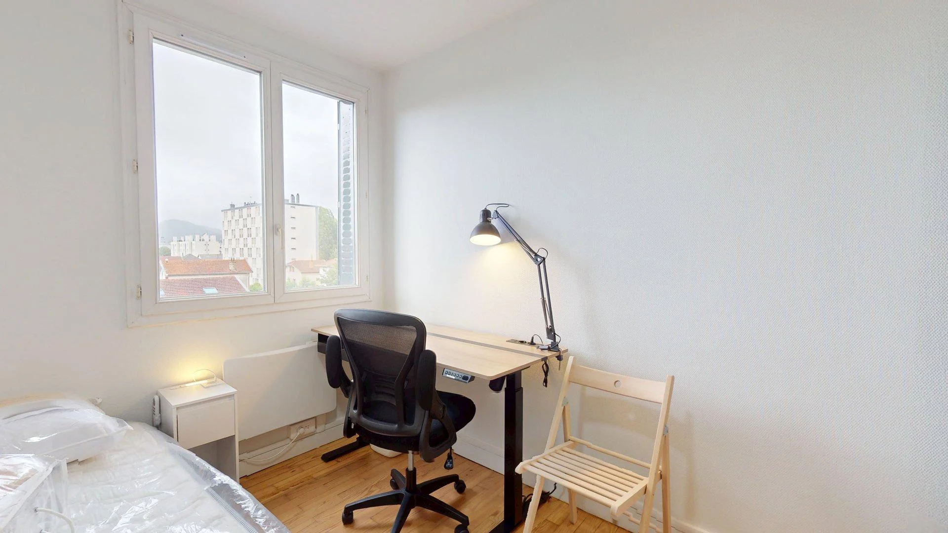 Quarto acolhedor para estudantes disponível em 