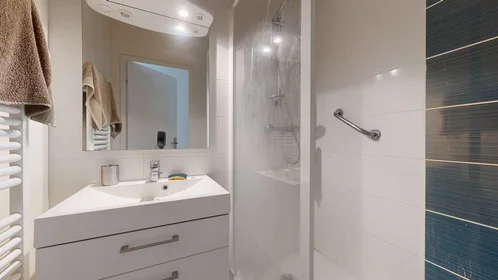 Privatzimmer in der 4b Rue des Sources, bild 18 von 25