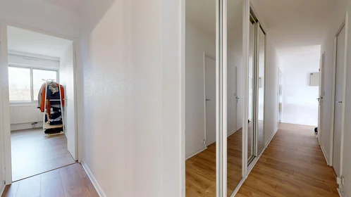 Privatzimmer in der 4b Rue des Sources, bild 21 von 25