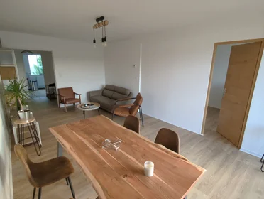 Privatzimmer in der 4b Rue des Sources, bild 24 von 25