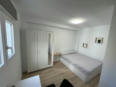 Habitación privada en Carrer de Roca, Jesús, imagen 1 de 10