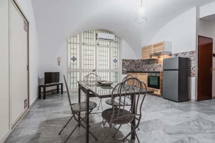 Moderne und helle Wohnung in Catania