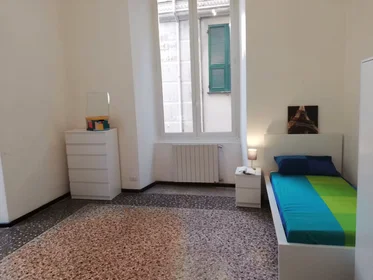 Habitación privada en Via Caffaro, Castelletto, imagen 1 de 10