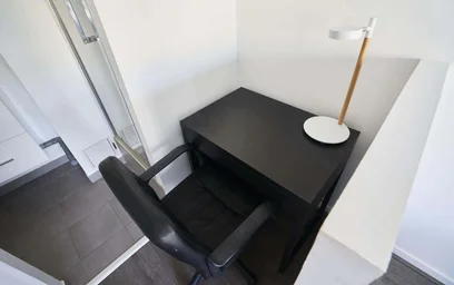 Stanza privata in 1 Rue Cardinal Suhard, 51100 Reims, France, immagine 3 di 15