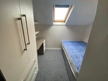 Zimmer mit Doppelbett zu vermieten preston