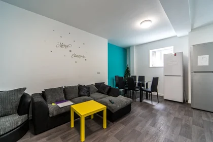 Studio in residence at 2, Bridge View, 4c Stepney Ln, Newcastle upon Tyne NE1 6PN, United Kingdom, image 21 of 25