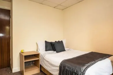 Zimmer mit Doppelbett zu vermieten Hull