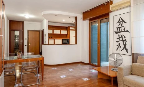 Apartamento inteiro em Via Francesco de Sanctis, imagem 9 de 15