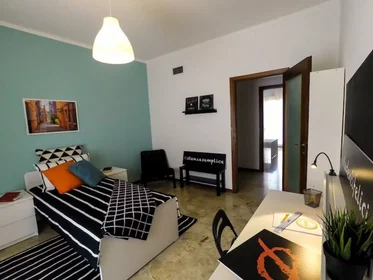 Habitación privada en Via I. Vivanti, , imagen 1 de 10
