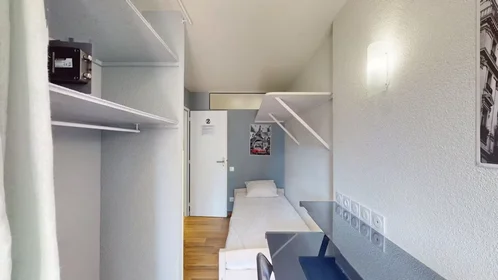 Stanza privata in Allée des Terreaux, , immagine 2 di 10