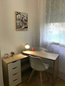 Stanza privata in Vicolo Cesare Cremonino, , immagine 1 di 10