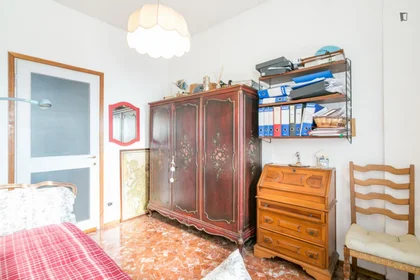 Stanza privata in Via Savona, immagine 5 di 18