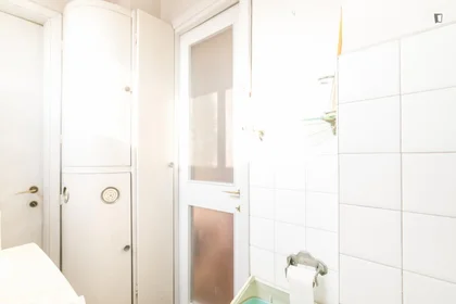 Stanza privata in Via Savona, immagine 9 di 18