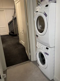 Chambre privée à van Oldenbarneveltstraat, image 1 de 6