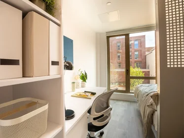 Quarto privado em 56 Providence Pl, Brighton and Hove, Brighton BN1 4GE, United Kingdom   , imagem 1 de 10