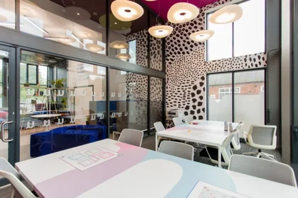 Studio in residence at Walnut Tree Cl, Guildford GU1 4TX, United Kingdom, image 11 of 15