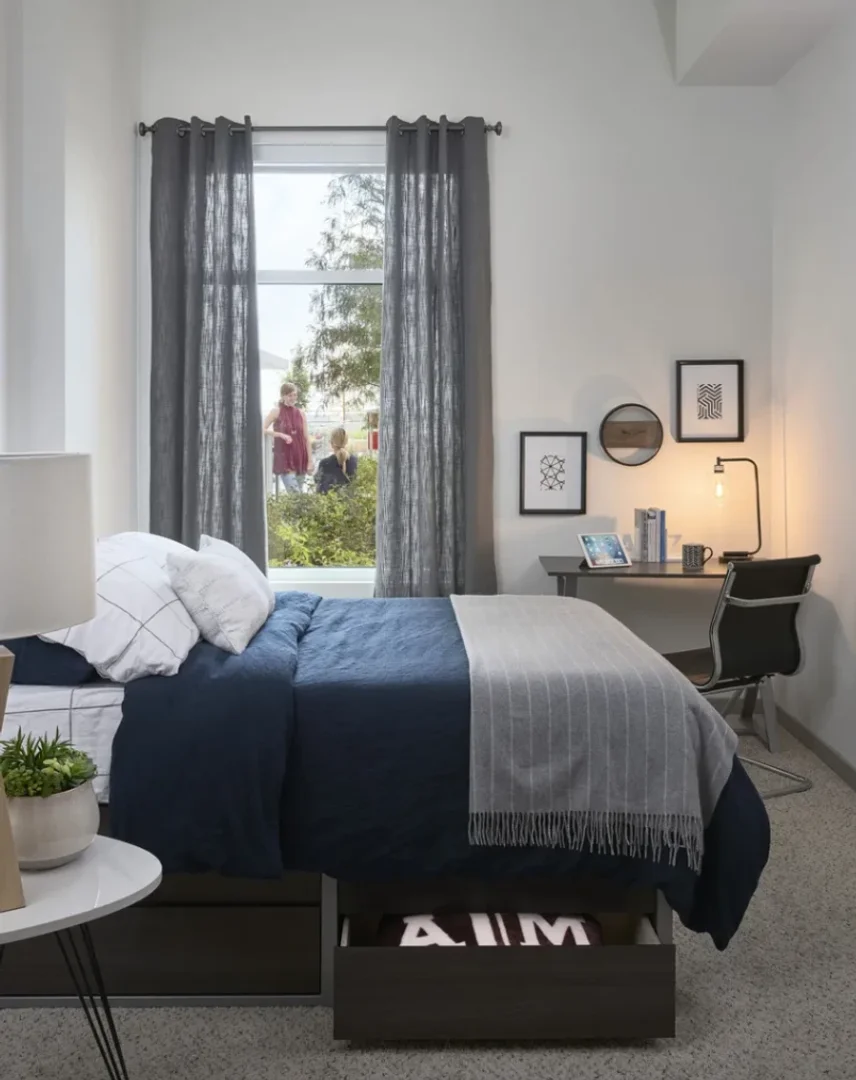 711 University Dr, College Station, TX 77840, USA