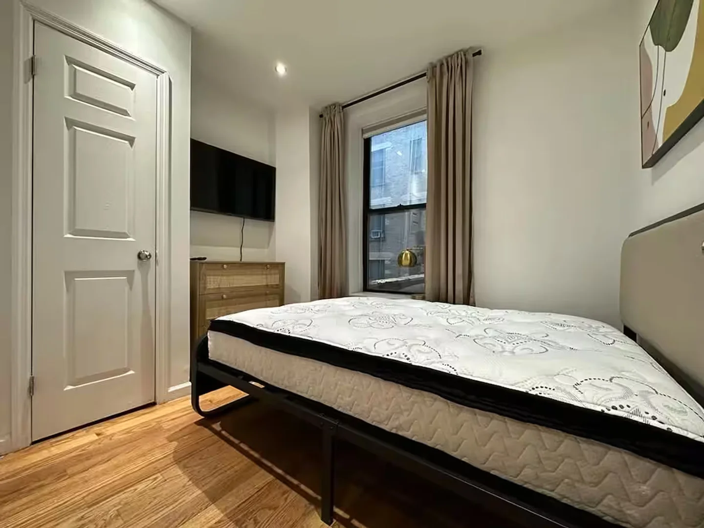 964 Amsterdam Avenue,  2D, Upper West Side, New York, NY, 10025