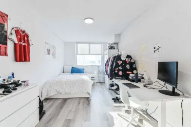 Luminoso e moderno appartamento a Toronto