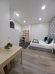 Logement entier à Rua Pedro Rocha, Coimbra, image 7 de 10