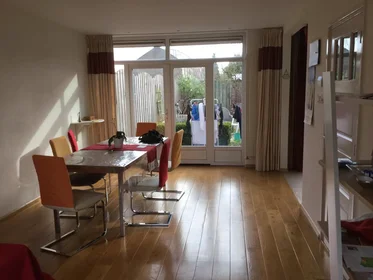 Chambre privée à Balladestraat, Nijmegen-Nieuw-West, image 1 de 9