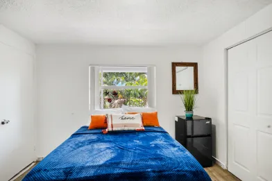 Room for rent in a shared flat in Miami