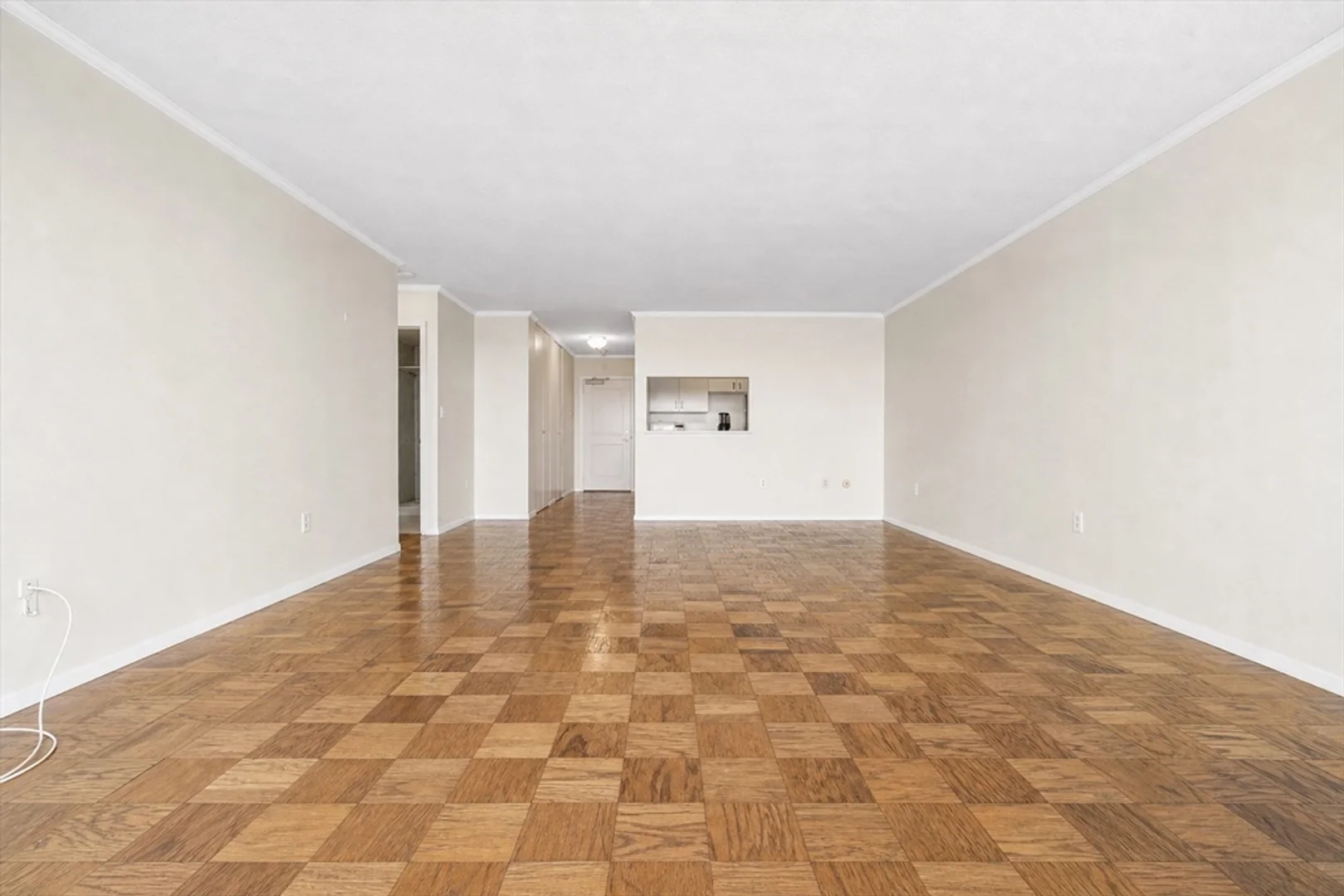 8, Whittier Pl., Unit 21B, West End, Boston, MA, 02114