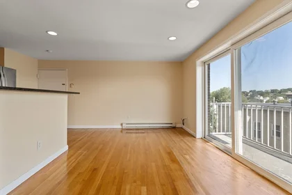 Logement entier en résidence à 70, Park St., Unit 53, West Somerville, Somerville, MA, 02143, image 17 de 28