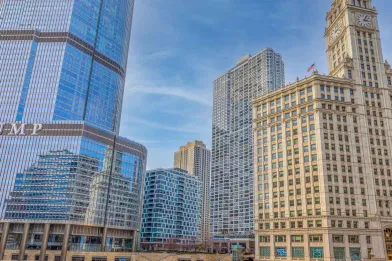 Renting rooms by the month in Chicago