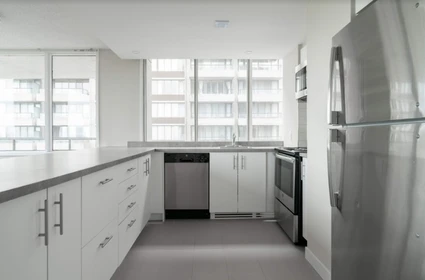 Appartement entièrement meublé à Montreal