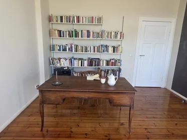 Private room at Fritz-Zubeil-Straße, 15, image 1 of 10