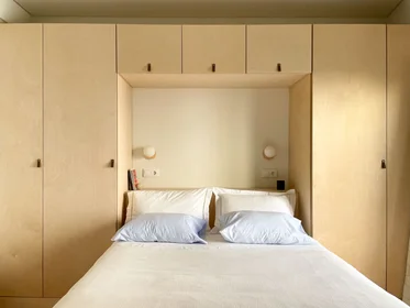 Entire apartment at Rua do Telhal aos Olivais, image 16 of 28
