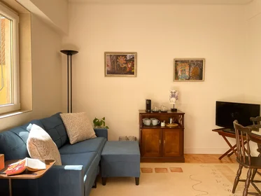 Entire apartment at Rua do Telhal aos Olivais, image 3 of 28