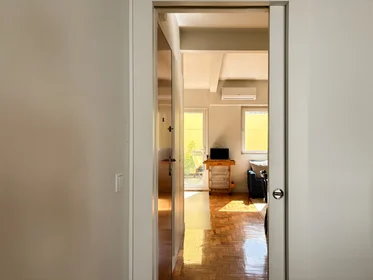 Entire apartment at Rua do Telhal aos Olivais, image 22 of 28