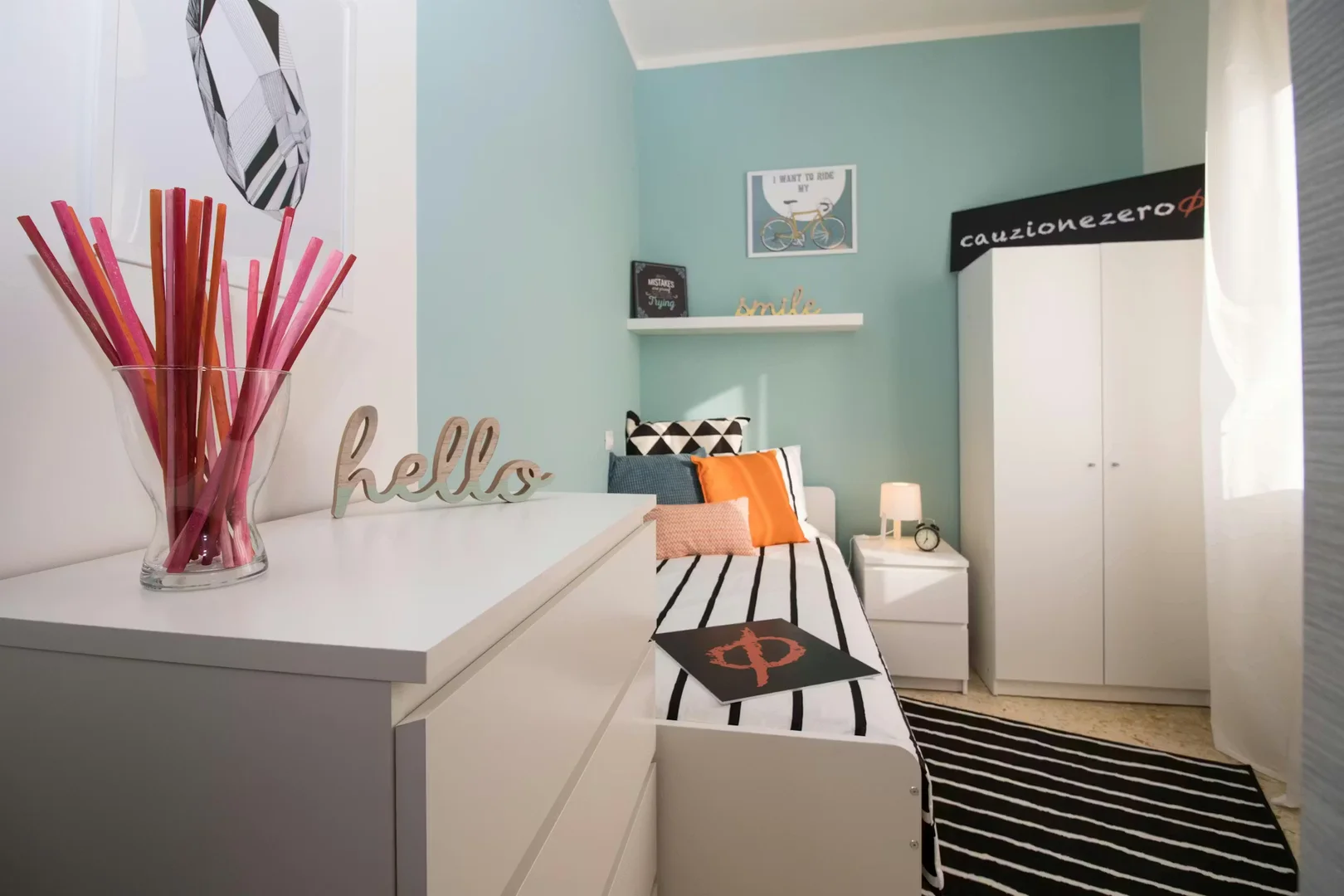 Affordable room for students with ample lighting in 