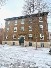 Alojamiento de 2 dormitorios en Winnipeg