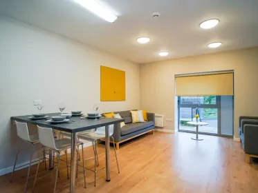 Moderne und helle Wohnung in Stirling