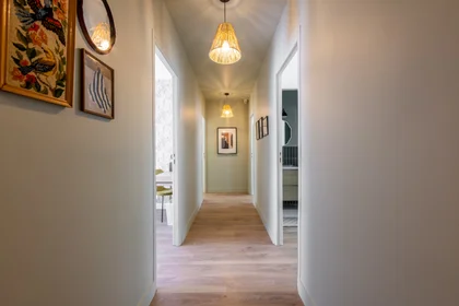Private room at 13 impasse Chanvin, 94200 Ivry-sur-Seine, image 2 of 15