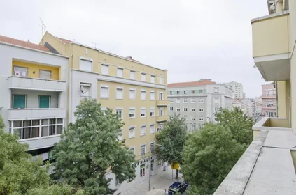 Quarto privado em Avenida de Paris, imagem 4 de 18