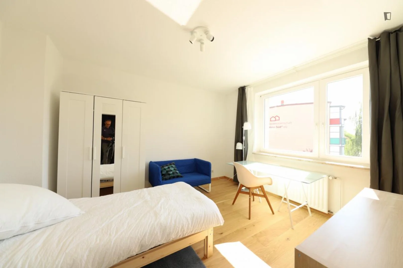 Bezahlbares Zimmer für Studenten mit ausreichender Beleuchtung in 