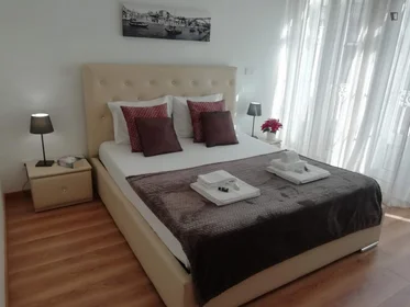 Apartamento inteiro em Rua de Santo ildefonso, imagem 5 de 23