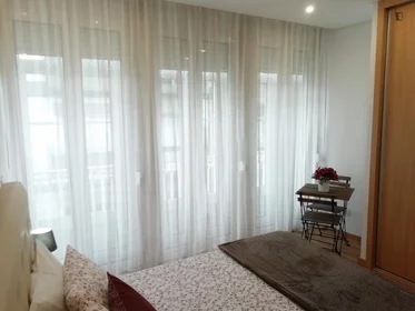 Apartamento inteiro em Rua de Santo ildefonso, imagem 6 de 23