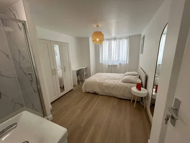 私人房间 在 Nantes, 44000, 10的图像1
